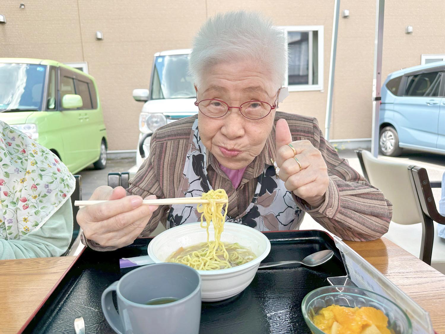 花さとかⅡにラーメン屋さんが来ました🍜